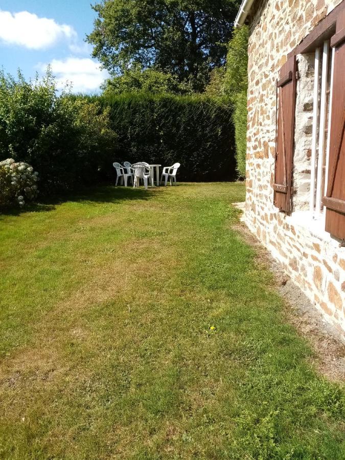 La Petite Boulangerie, chambre d'hôtes indépendante Vaubadon Exterior foto